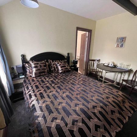 The Kings Arms Inn Stratton  Bagian luar foto
