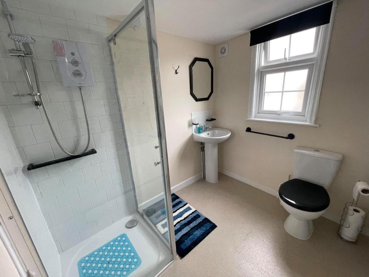 The Kings Arms Inn Stratton  Bagian luar foto